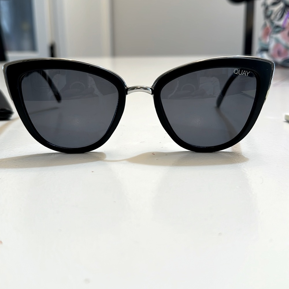 QUAY AUSTRALIA SUNGLASSES